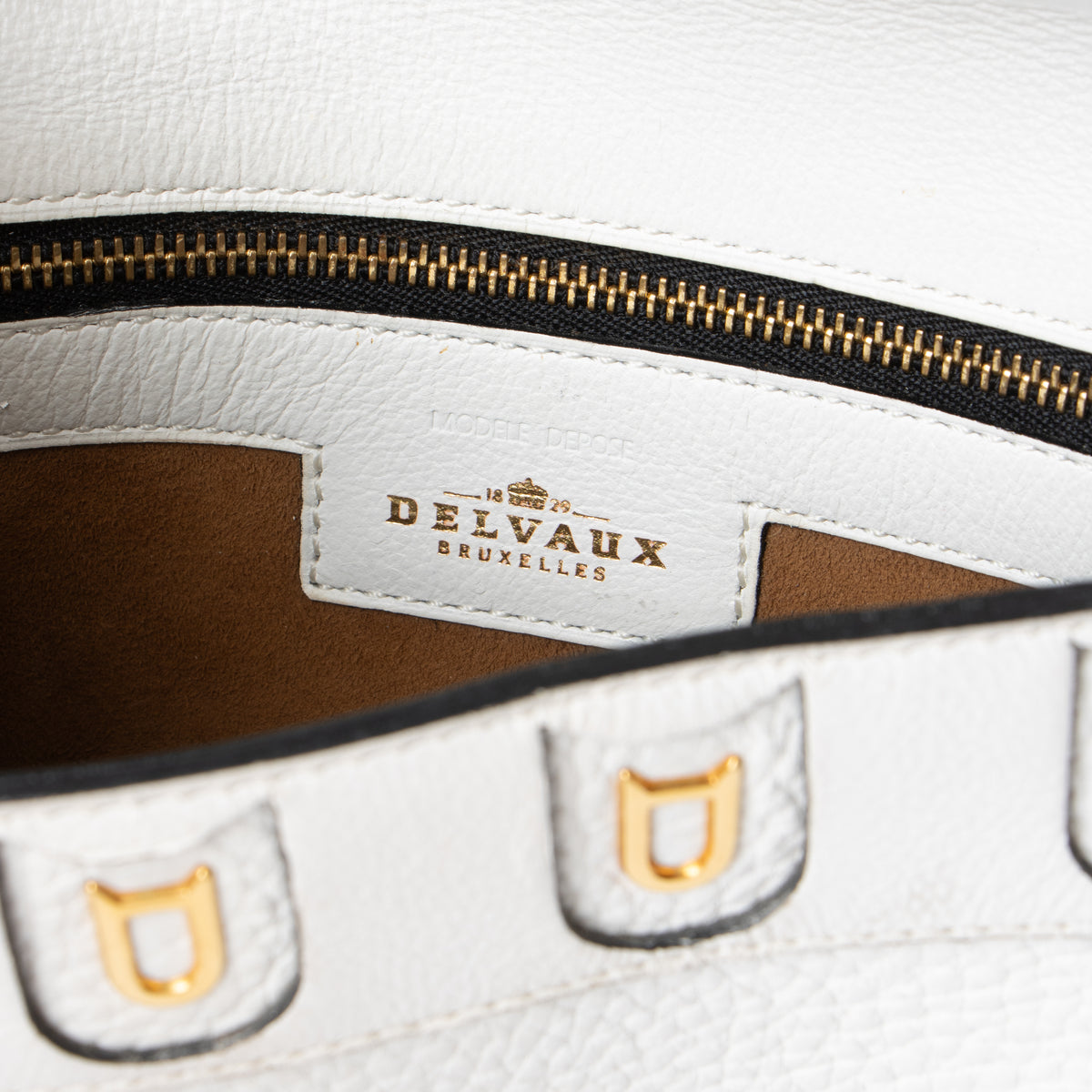 Shop this authentic Delvaux White Frimaire Crossbody Pre-loved on Labellov.com