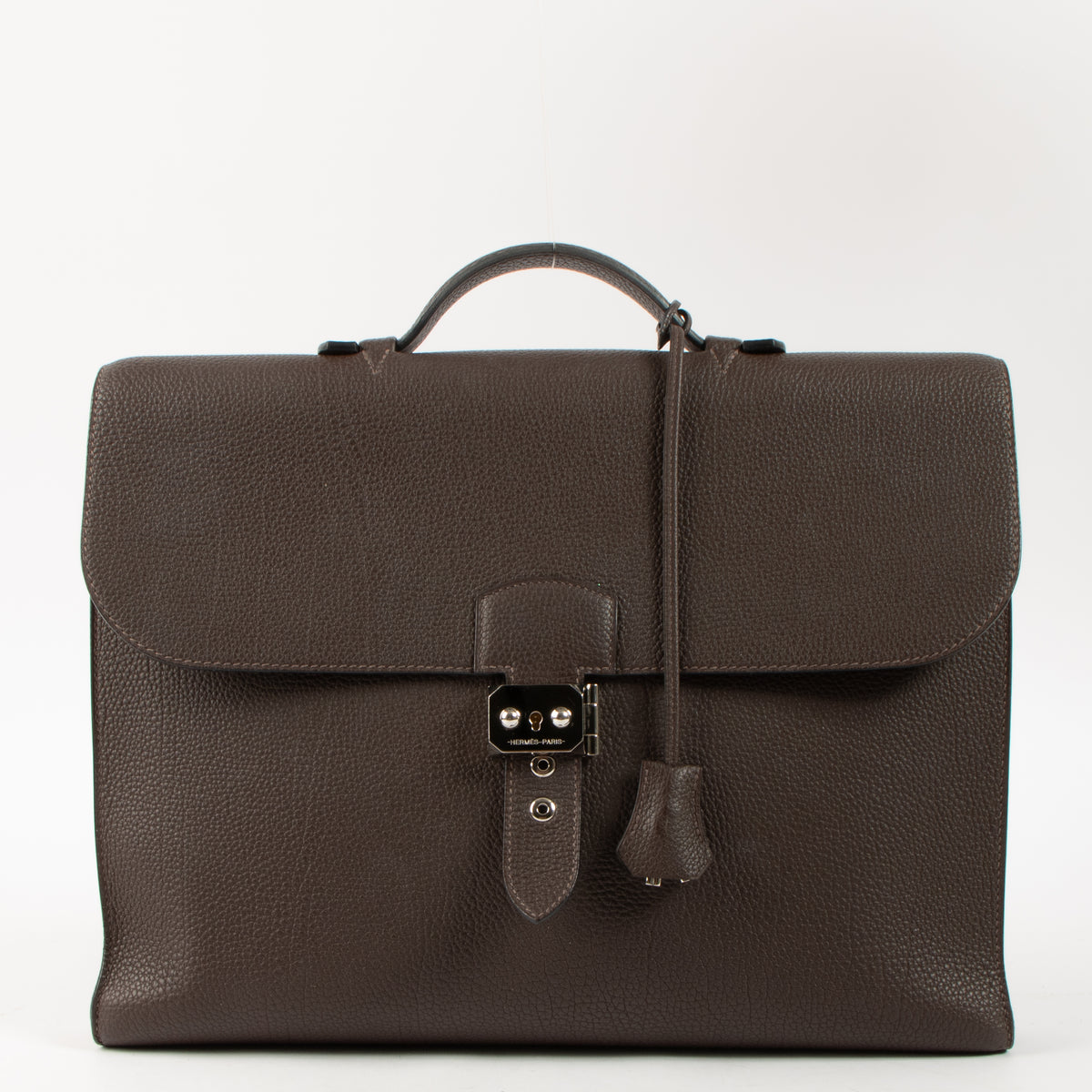 Shop this authentic luxury Hermès Sac A Depeches Light I-37 Ebene Togo PHW Pre-loved on Labellov.com