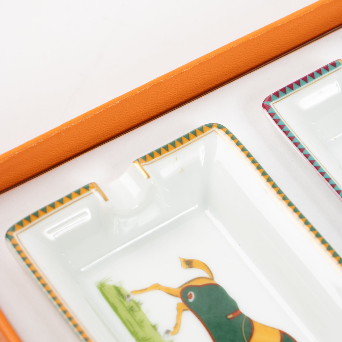 Shop the authentic Hermes Porcelain Chevaux Set of 4 Mini Ashtrays on Labellov.com.