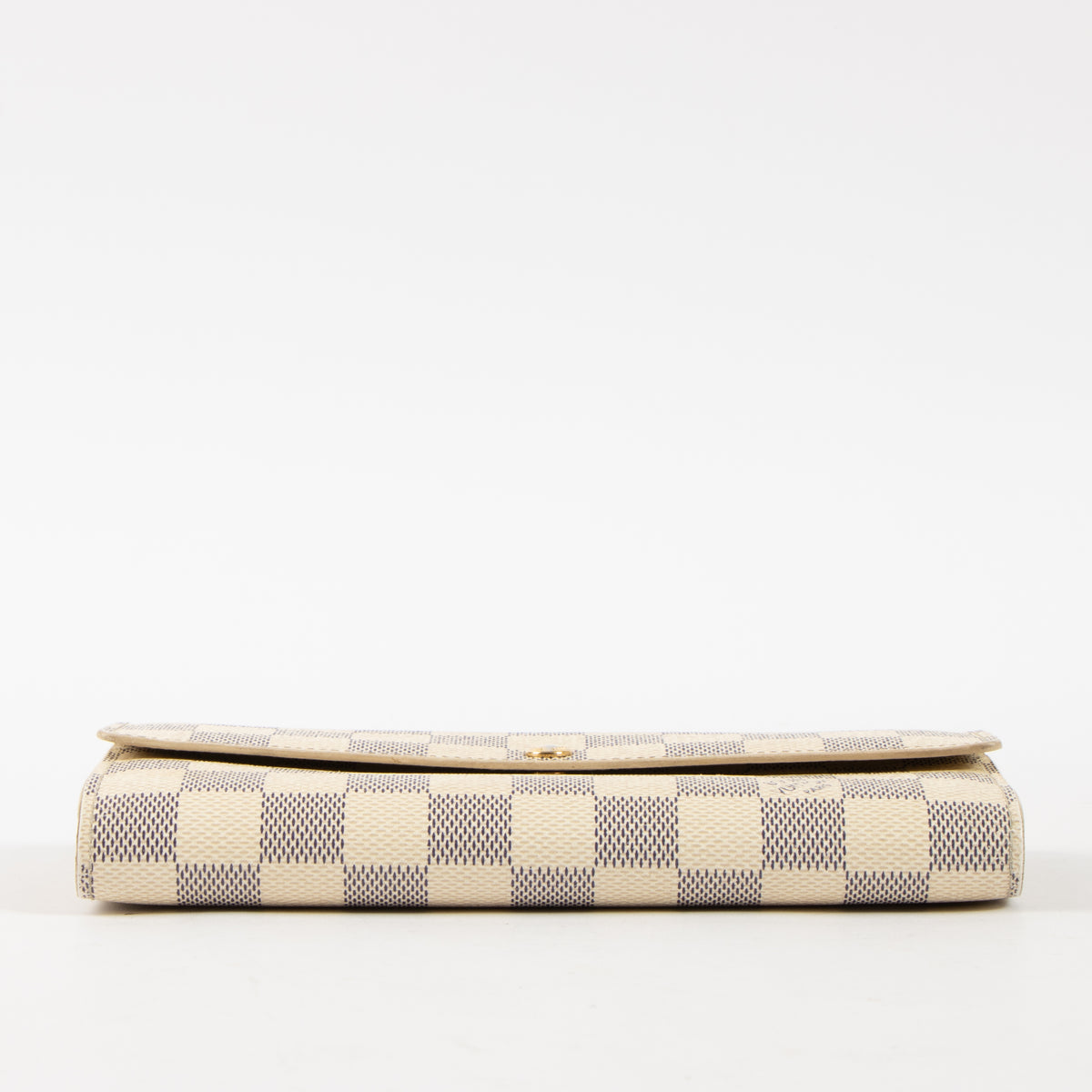 Shop this authentic Louis Vuitton Damier Azur Sarah Wallet Pre-Loved on Labellov.com