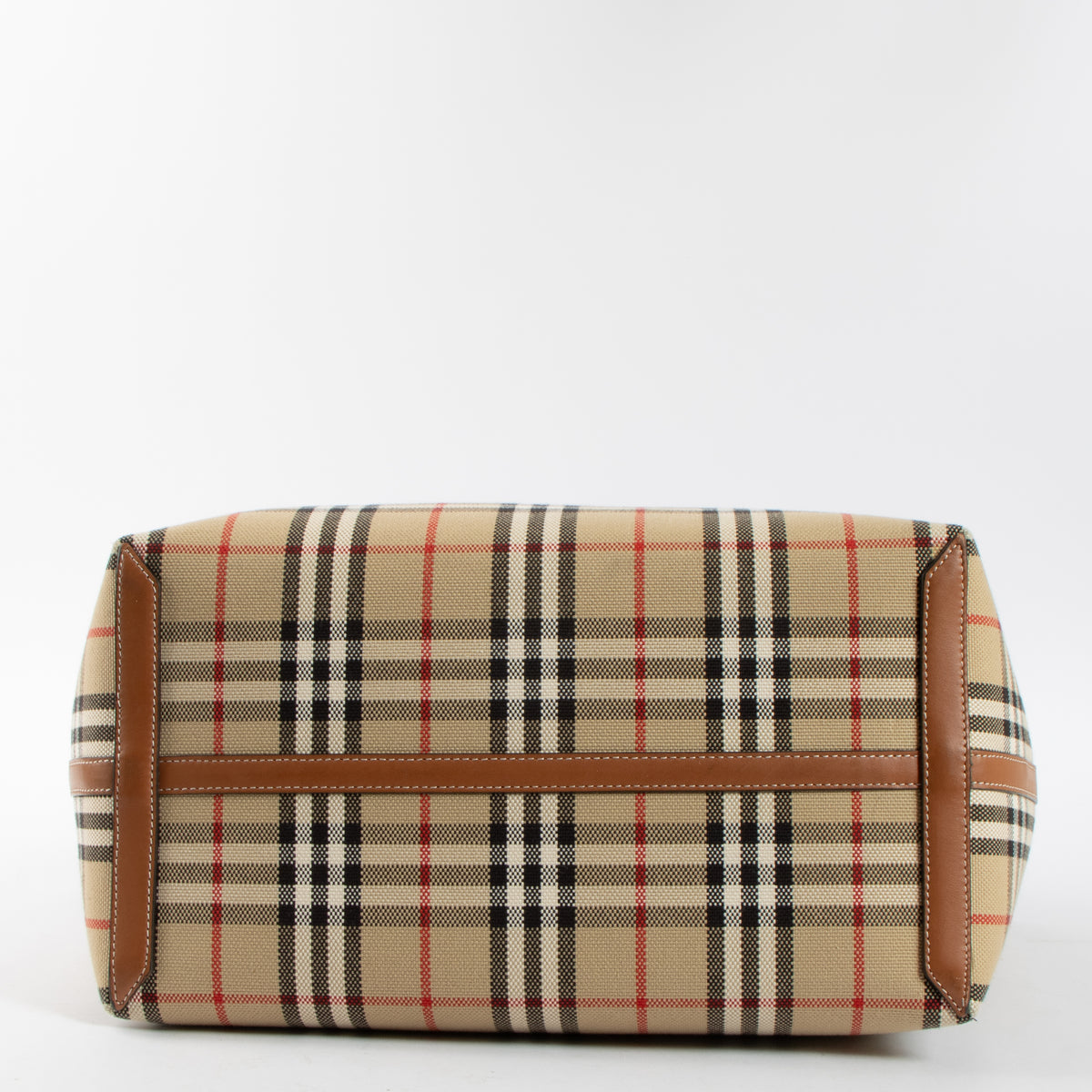 Shop this authentic Burberry Briar Brown Check Large London Tote Bag Pre-Loved on Labellov.com