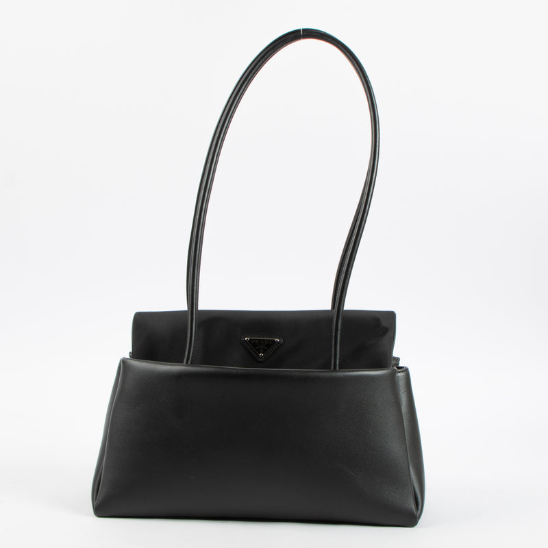 Shop this authentic luxury Prada Black Leather/Nylon Passage Medium Shoulder Bag Pre-Loved on Labellov.com