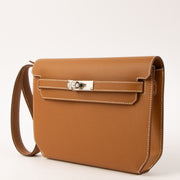 Shop this authentic Hermes Kelly Depeches 25 Gold Epsom PHW pre-loved on Labellov.com
