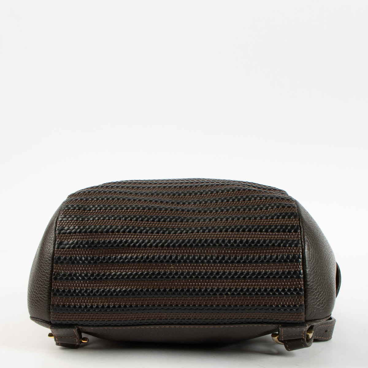 Shop this authentic Delvaux Brown Tissage Côtelé Azov Backpack Pre-Loved on Labellov.com