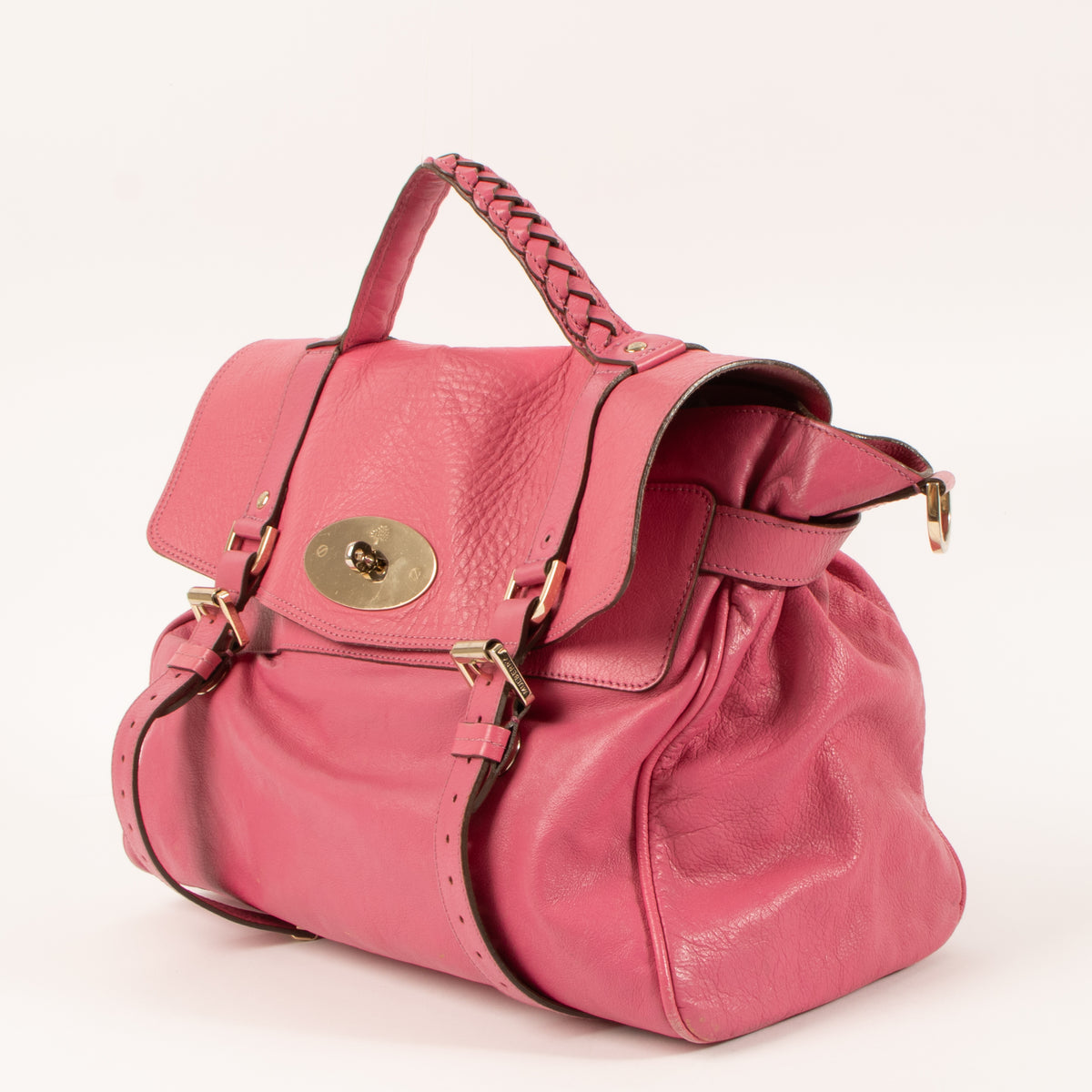 Shop this authentic Mulberry Pink Leather Alexa Oversized Bag pre-loved on labellov.com