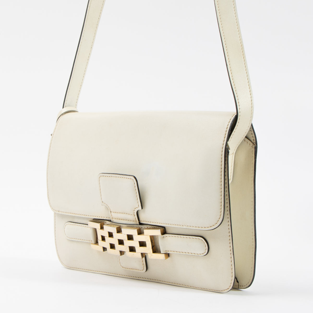Shop this authentic Delvaux Vintage White Shoulder Bag pre-loved on Labellov.com