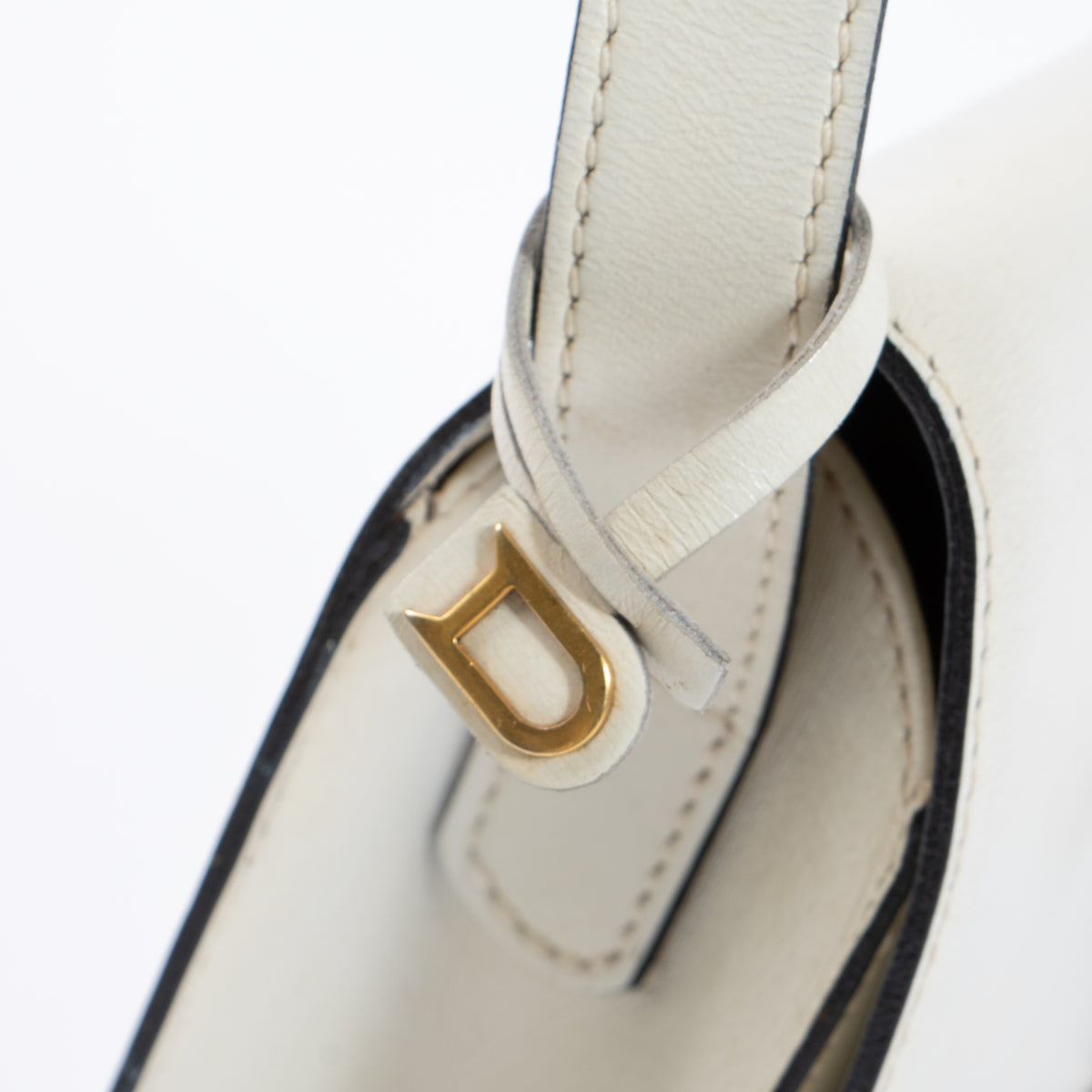 Shop this authentic Delvaux Vintage White Shoulder Bag pre-loved on Labellov.com