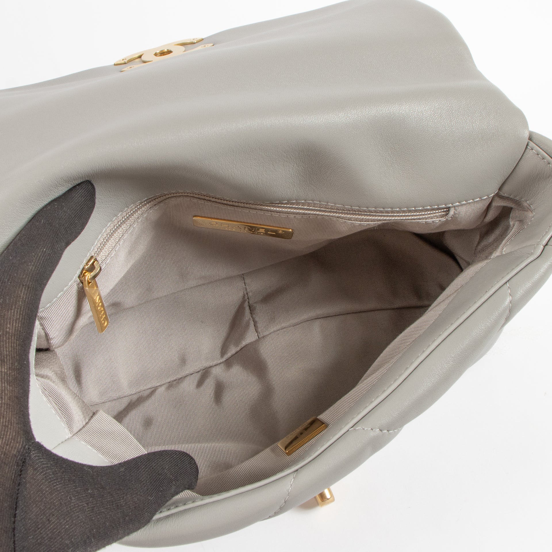 Shop the authentic Chanel Grey Small Chanel 19 Bag second hand on Labellov.com!