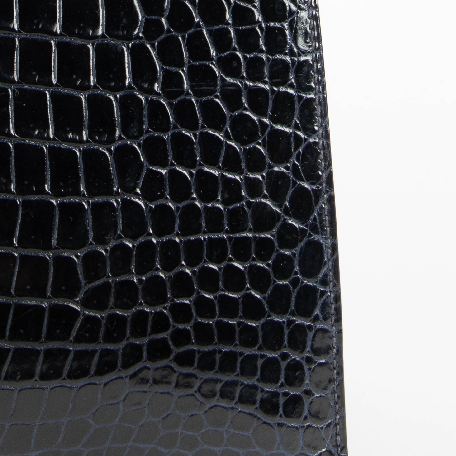 Hermès Kelly 28 Bleu Nuit Crocodile Porosus GHW