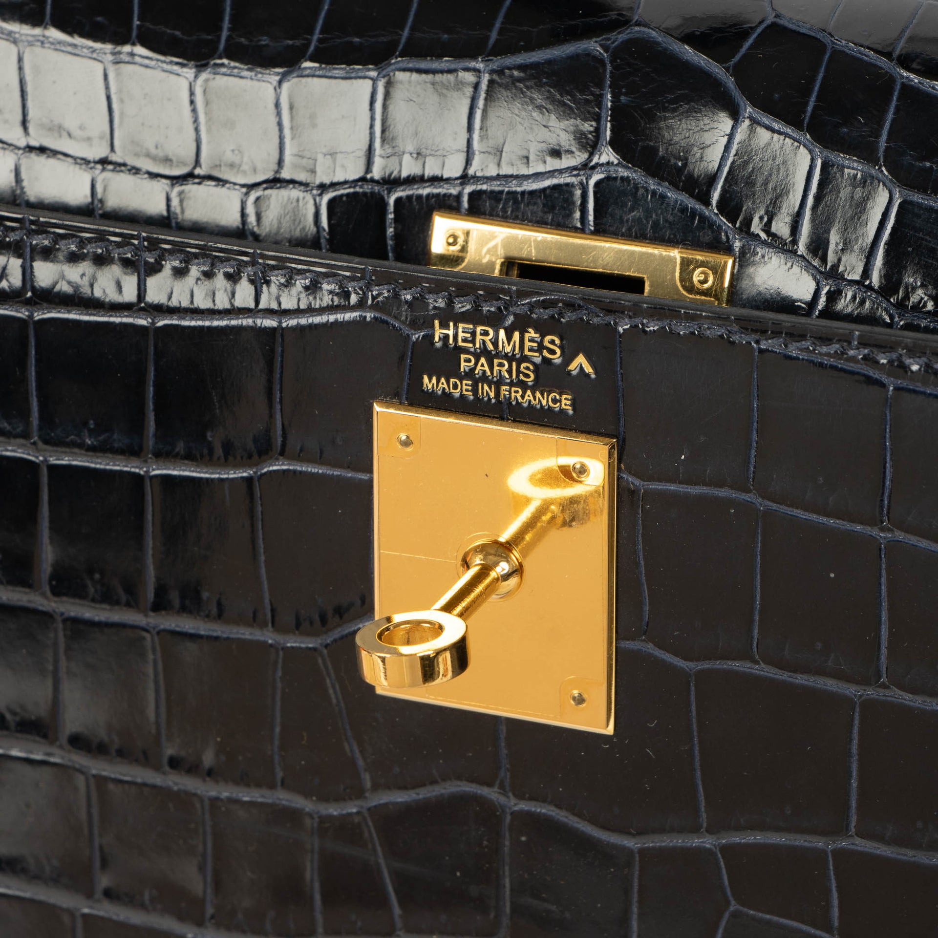 Hermès Kelly 28 Bleu Nuit Crocodile Porosus GHW