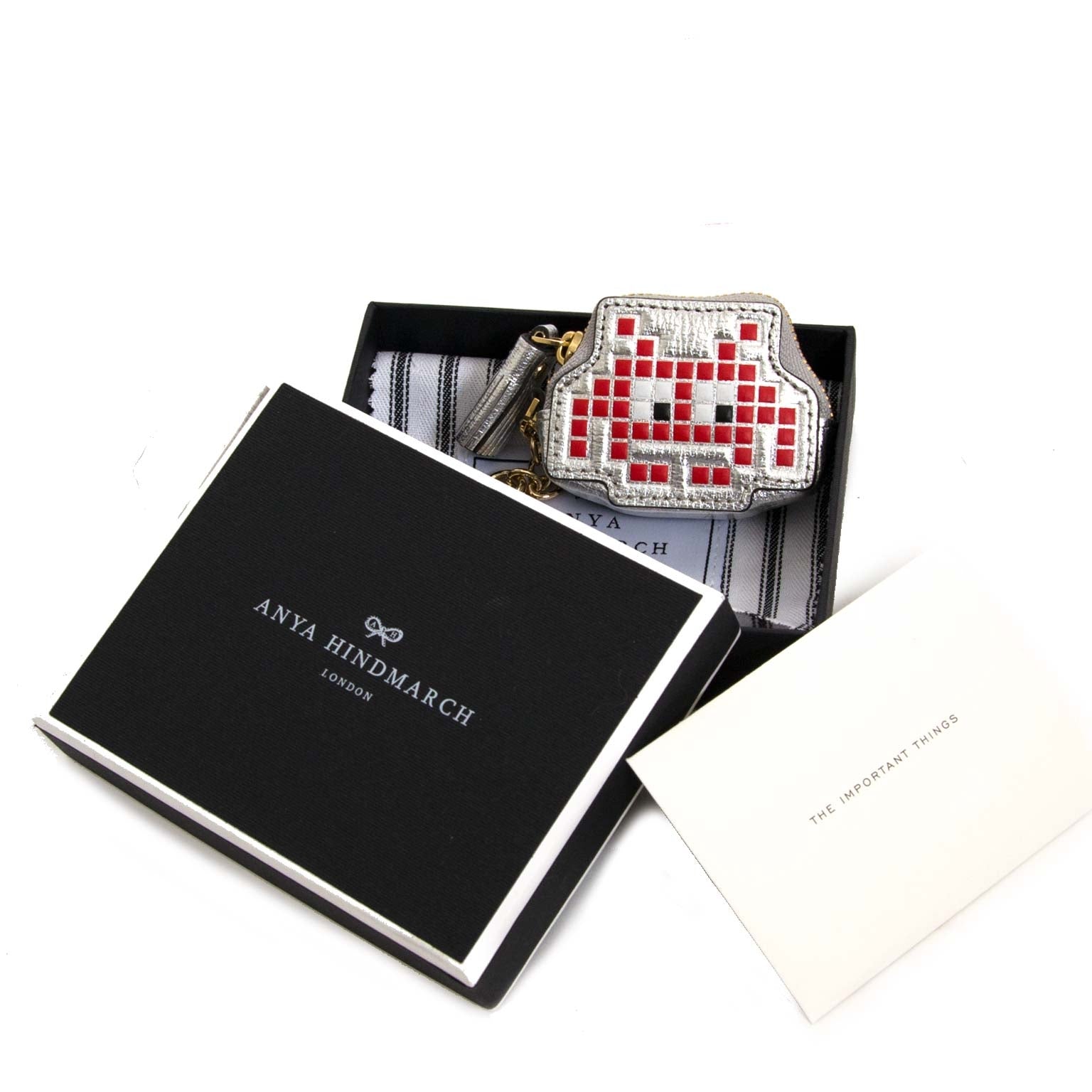 Anya Hindmarch Silver Metallic Space Coin Purse now for sale at labellov vintage fashion webshop belgium