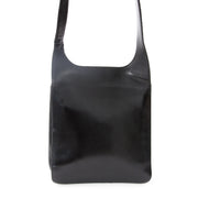 Prada Zwarte Vintage Leren Cross-Body Tas, Voor designer merken zoals Louis Vuitton, Hermes, Chanel, Delvaux en anderen bezoek de online platform Labellov. De website biedt een veilige en betrouwbare platform voor het kopen en verkopen van nieuwe en tweed