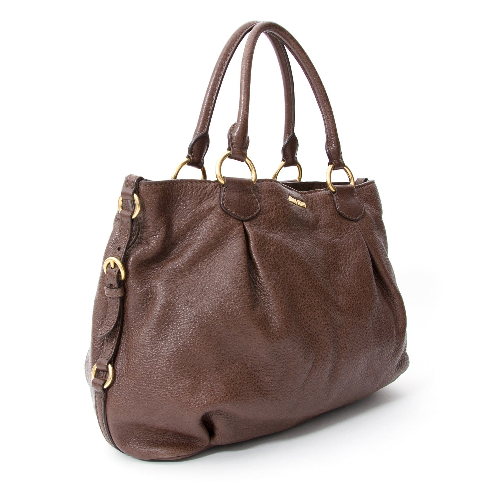 Miu Miu Brown Leather Handbag, Labellov offers a wide selection of new and preloved luxury handbag. Visit the platform for a safe and secure shopping experience