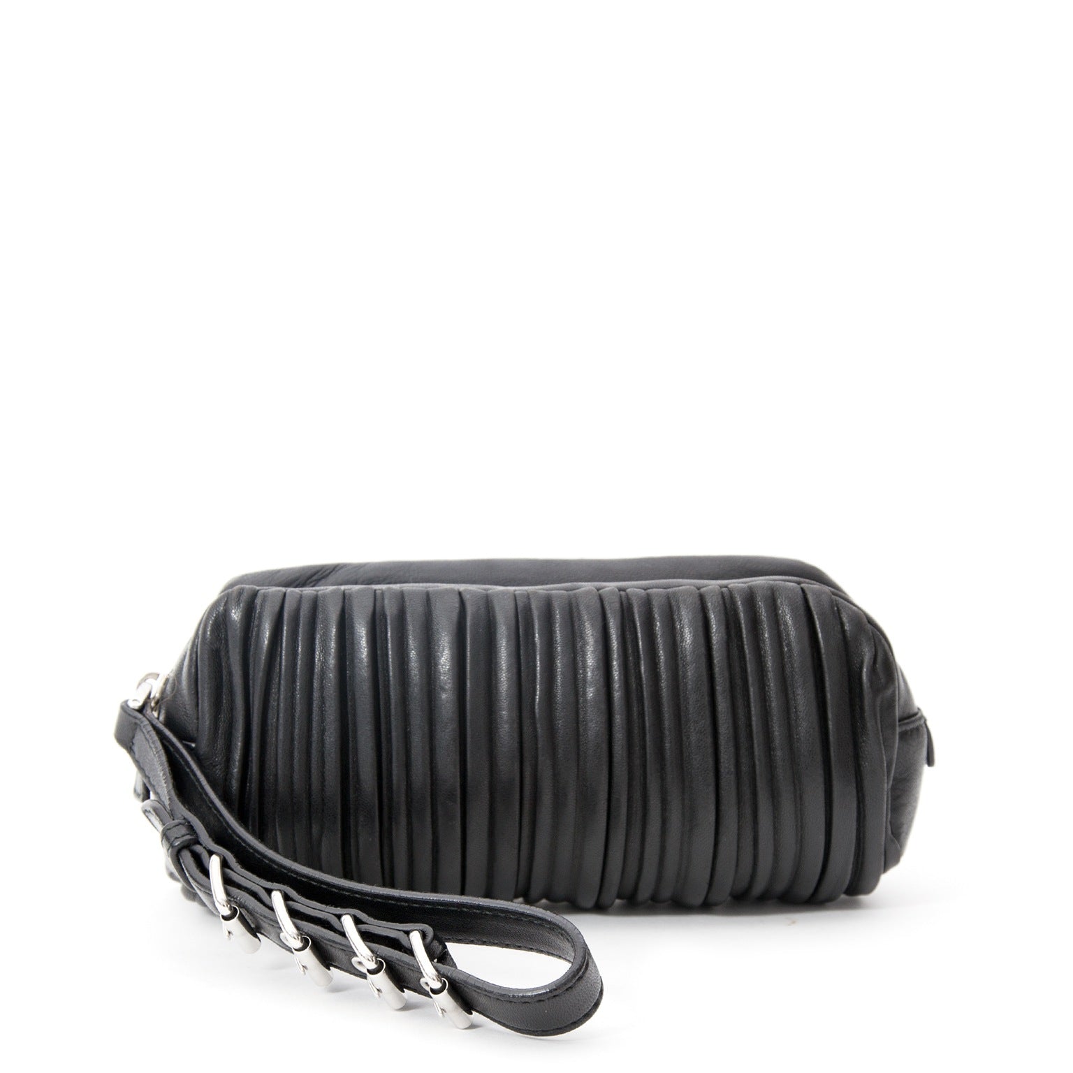 Miu Miu Black Leather Pochette, For designer brands such as Louis Vuitton, Hermes, Chanel, Delvaux and many more, visit the online platform Labellov. The website offers a safe and secure platform to sell and buy new or preloved luxurious bags.