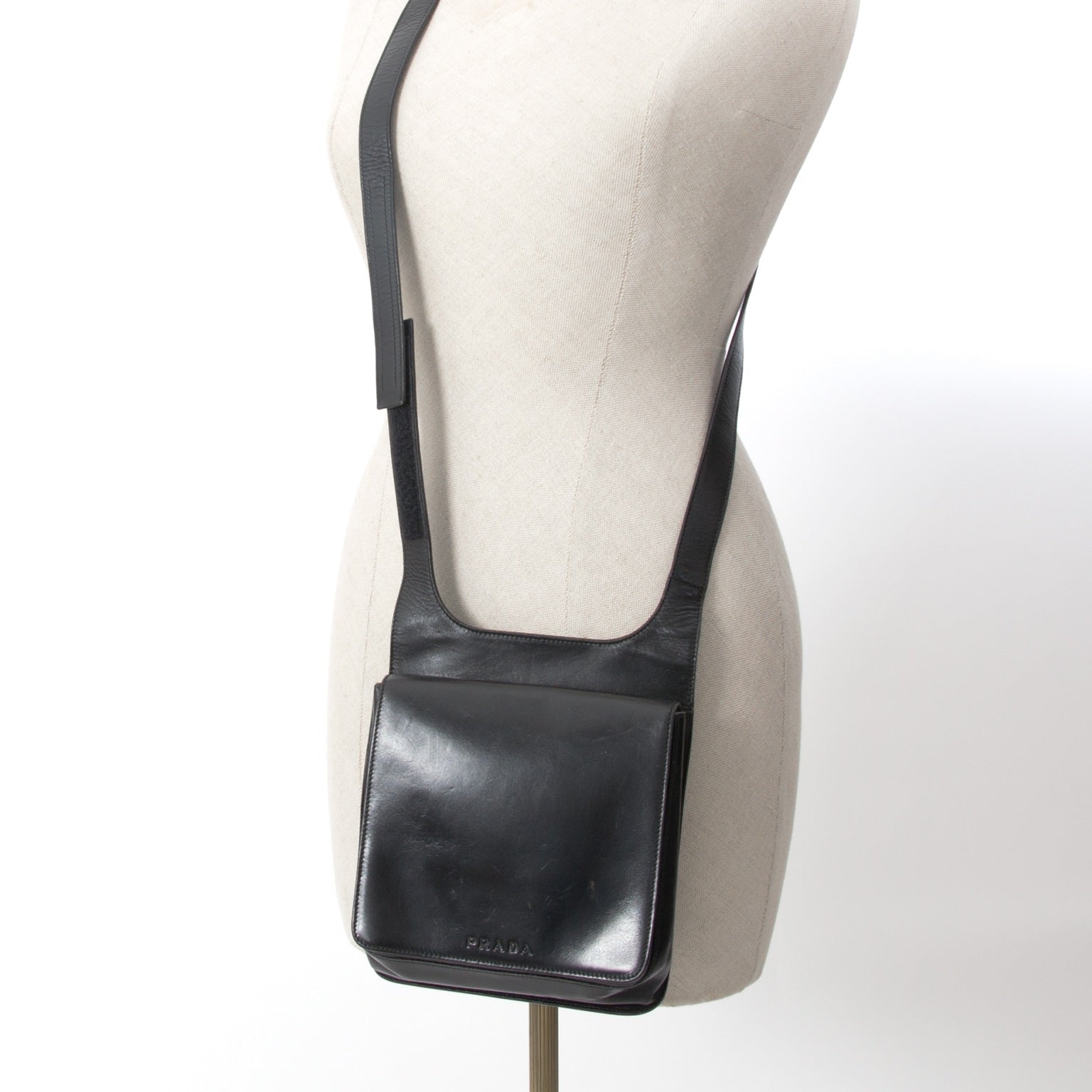 Prada Black Vintage Leather Cross-Body Bag, For more vintage preloved or new luxury handbags, visit Labellov. The online platform offers a wide selection of authentic designer brands for the right price.