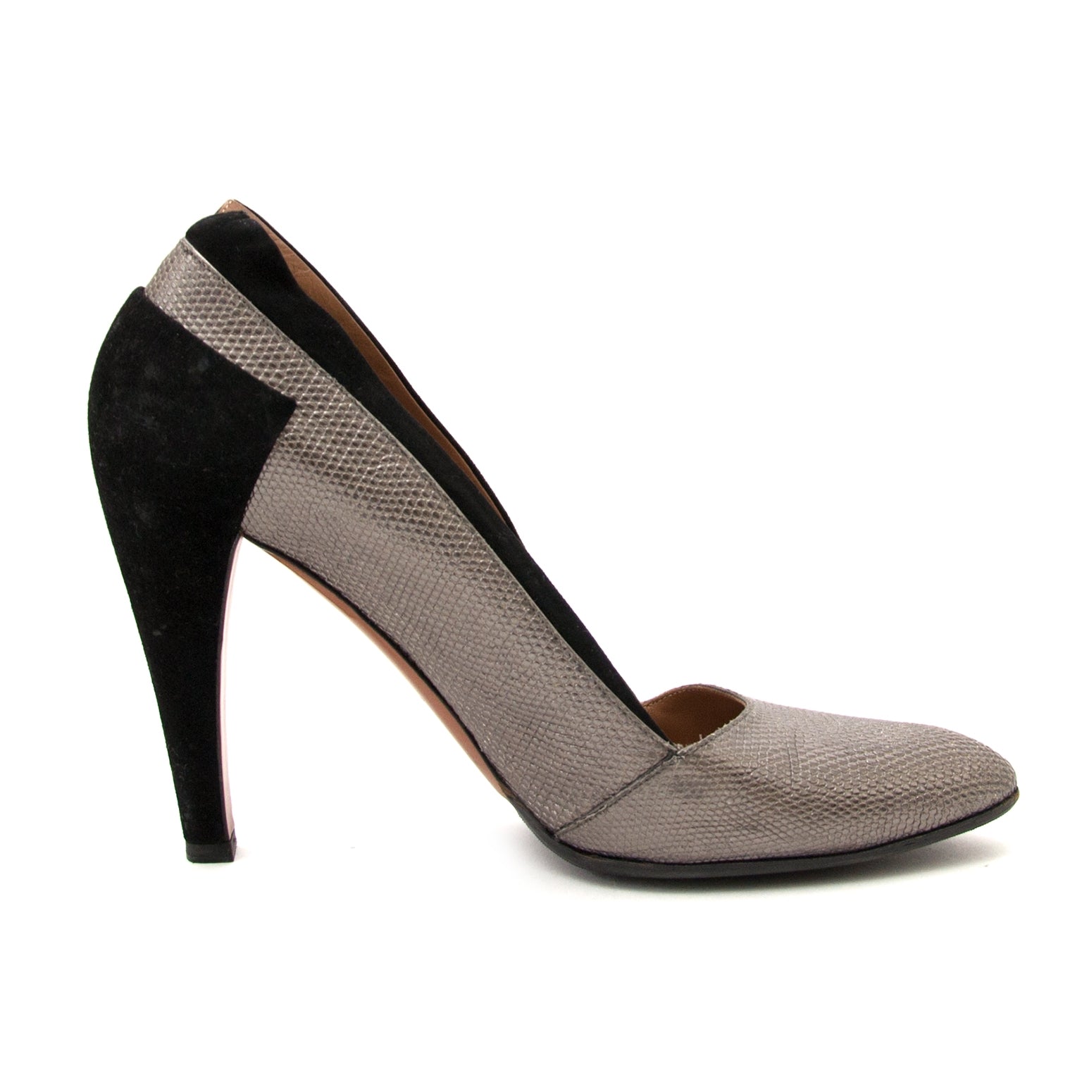 alaïa black suede & silver pumps now for sale at labellov vintage fashion webshop belgium