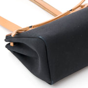 Hèrmes Black Herbag ZIp with Beige Canvas, For more vintage preloved or new luxury handbags, visit Labellov. The online platform offers a wide selection of designer brands for the right price.
