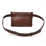 Vintage Delvaux brown hip bag for the best price at Labellov webshop. Safe and secure online shopping with 100% authenticity. Vintage Delvaux brun sac à bandoulière pour le meilleur prix.