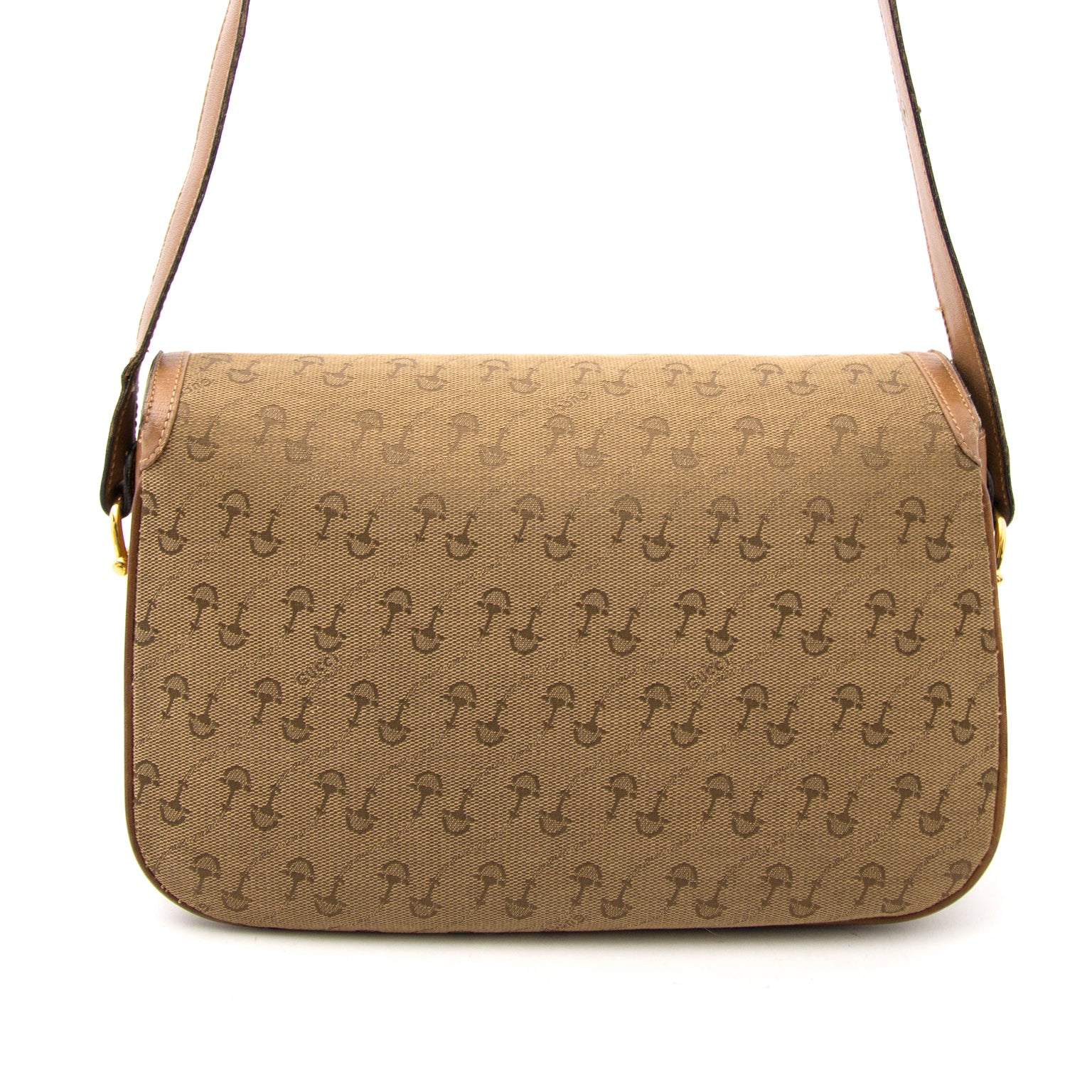 koop veilig online aan de beste prijs tweedehands Gucci Vintage Camel Box Bag