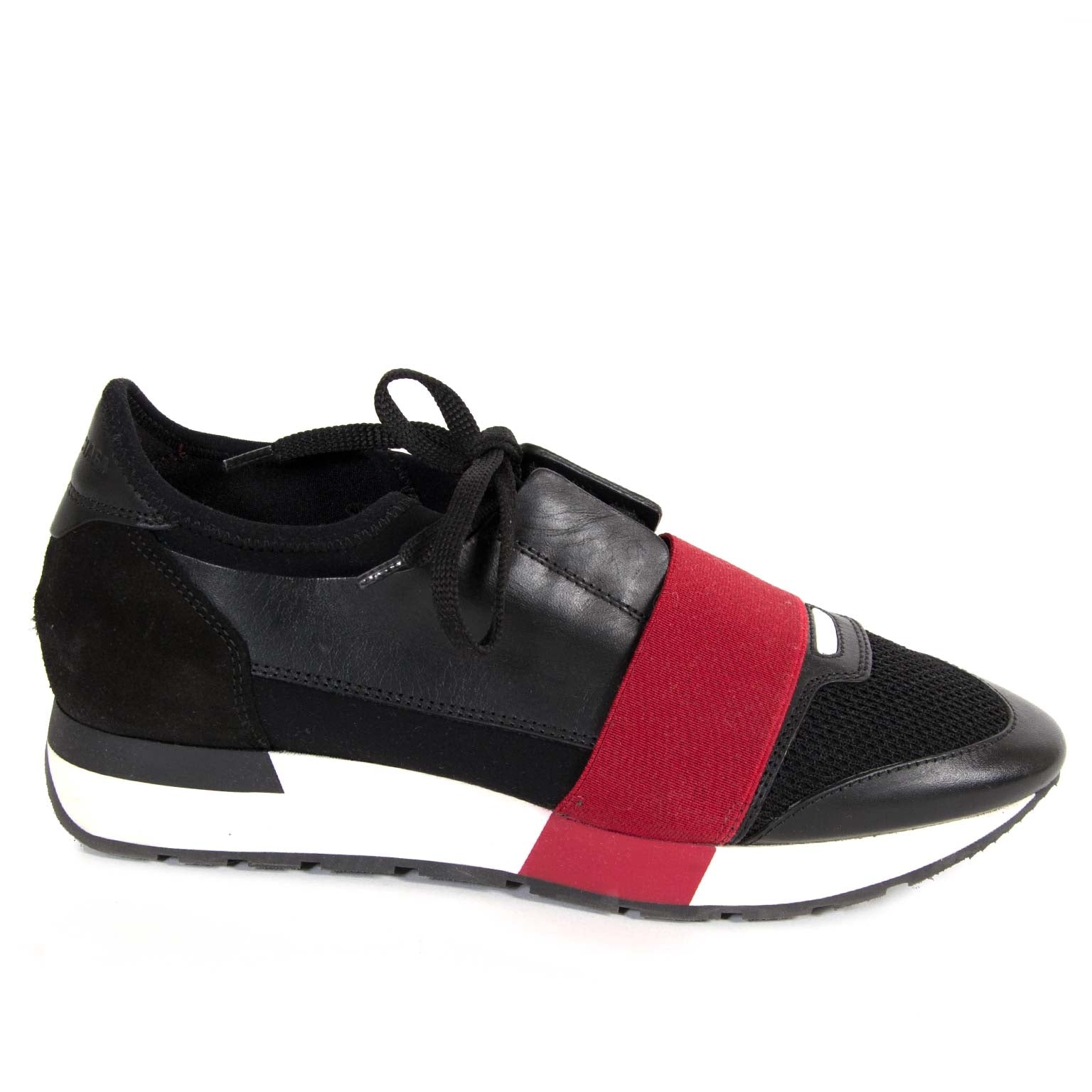 Balenciaga Race Runners Black And Red - Size 39 now for sale at labellov vintage fashion webshop belgium