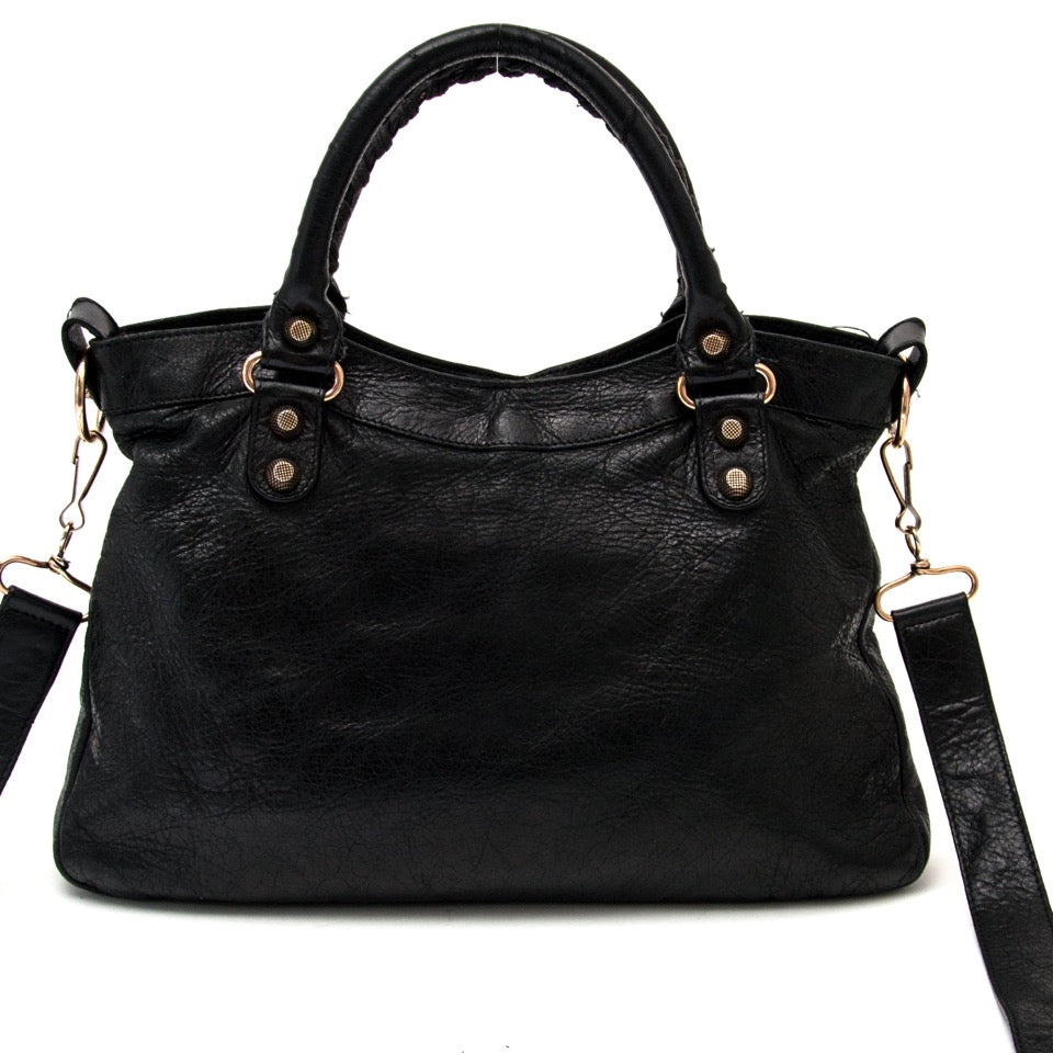 koop veilig online aan de beste prijs Balenciaga Black Classic Town + strap (Labellov