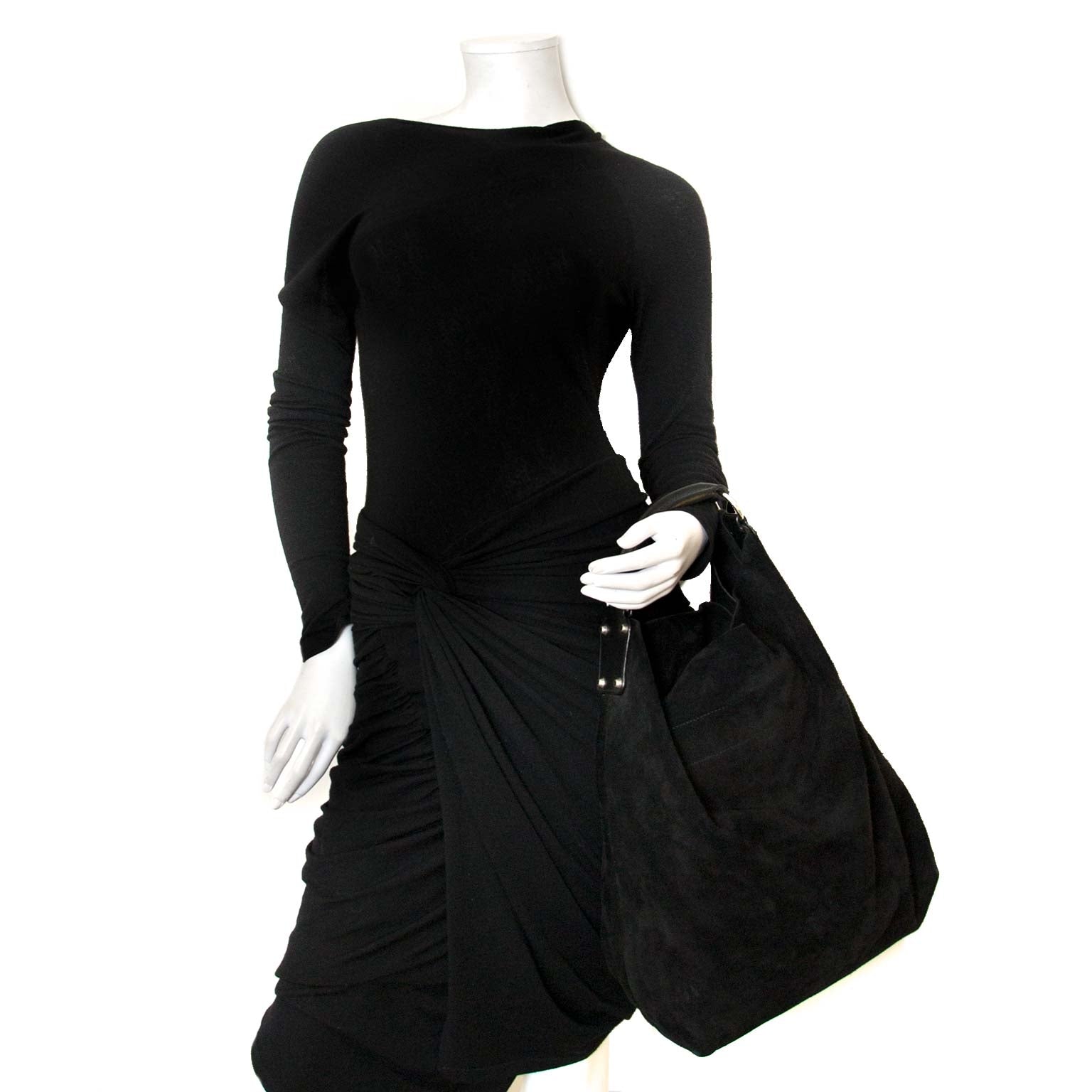 Koop belanciaga suede hobo tas nu online bij labellov vintage mode webshop