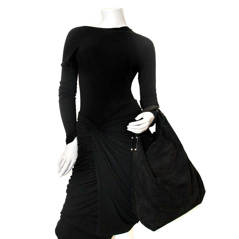 Koop belanciaga suede hobo tas nu online bij labellov vintage mode webshop