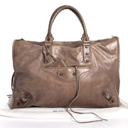 Are you looking for an authentic Balenciaga Weekender Seigle Agneau Leather Bag?