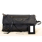 Bent u op zoek naar een authentieke Balenciaga Classic Motocross Envelope Clutch?