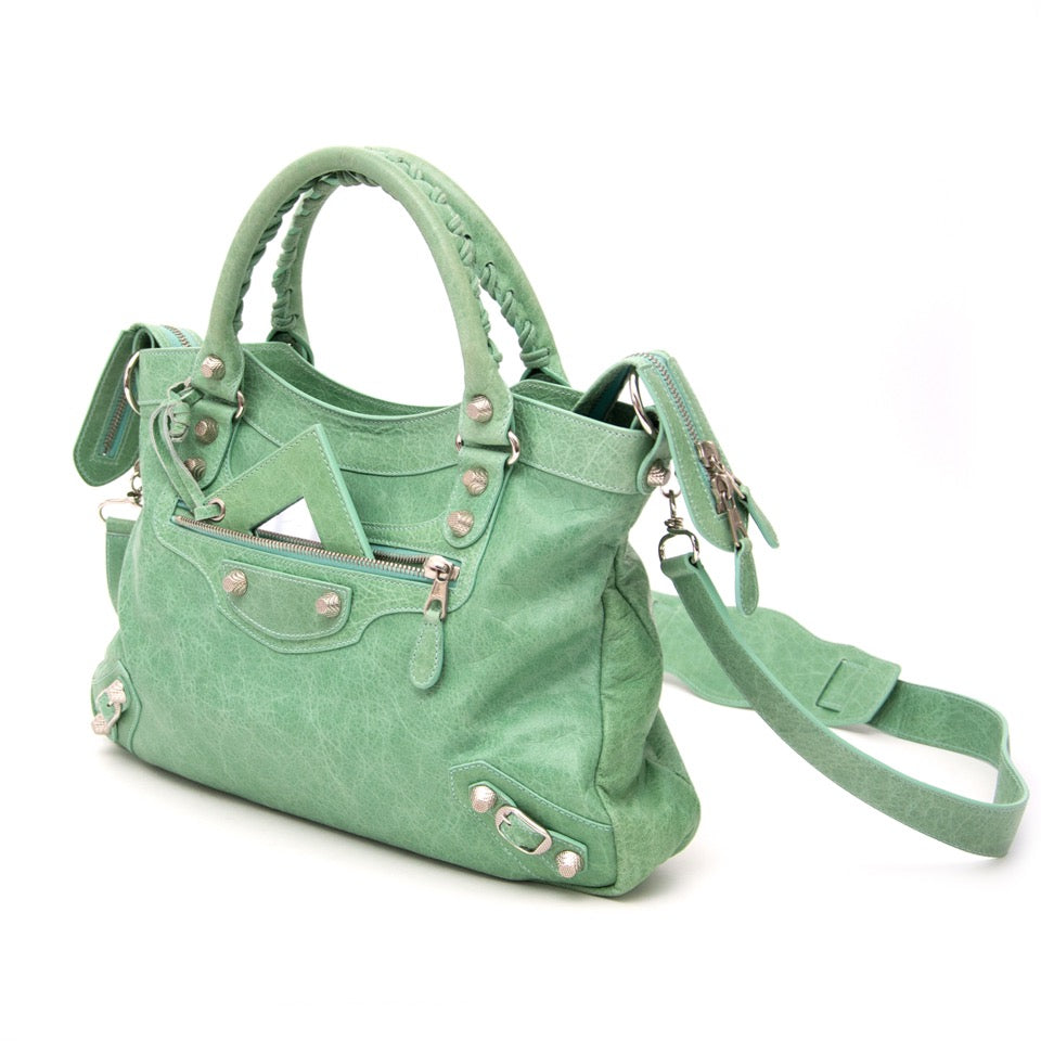 Koop uw Balenciaga Town Seafoam Green Shoulder Bag aan de beste prijs