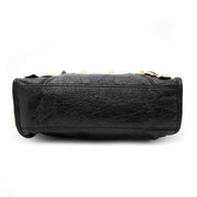 Buy authentic Balenciaga at Labellov.com