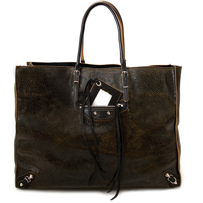 Buy authentic balenciaga papier A4 bags online at labellov vintage fashion webshop