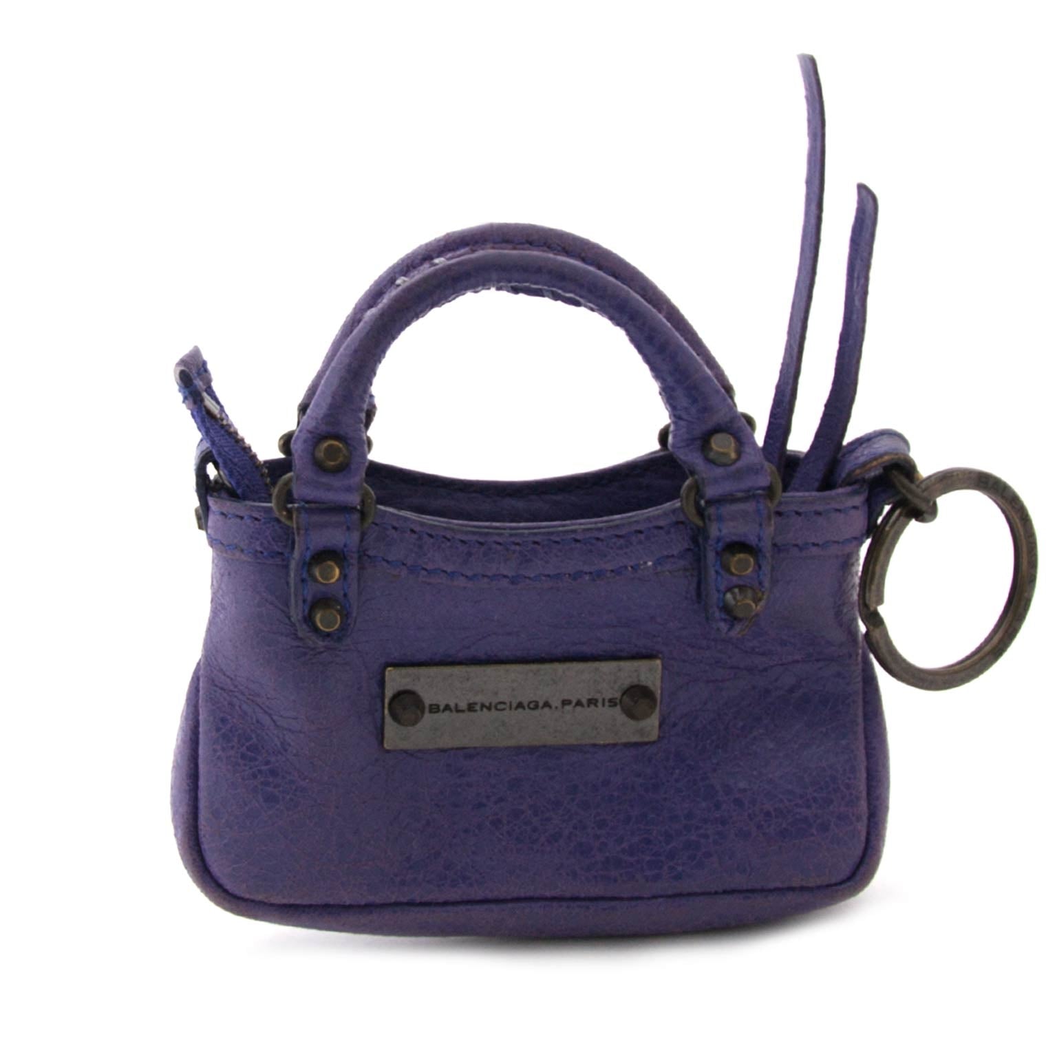 koop veilig online aan de beste prijs Balenciaga Mini First Bag Charm