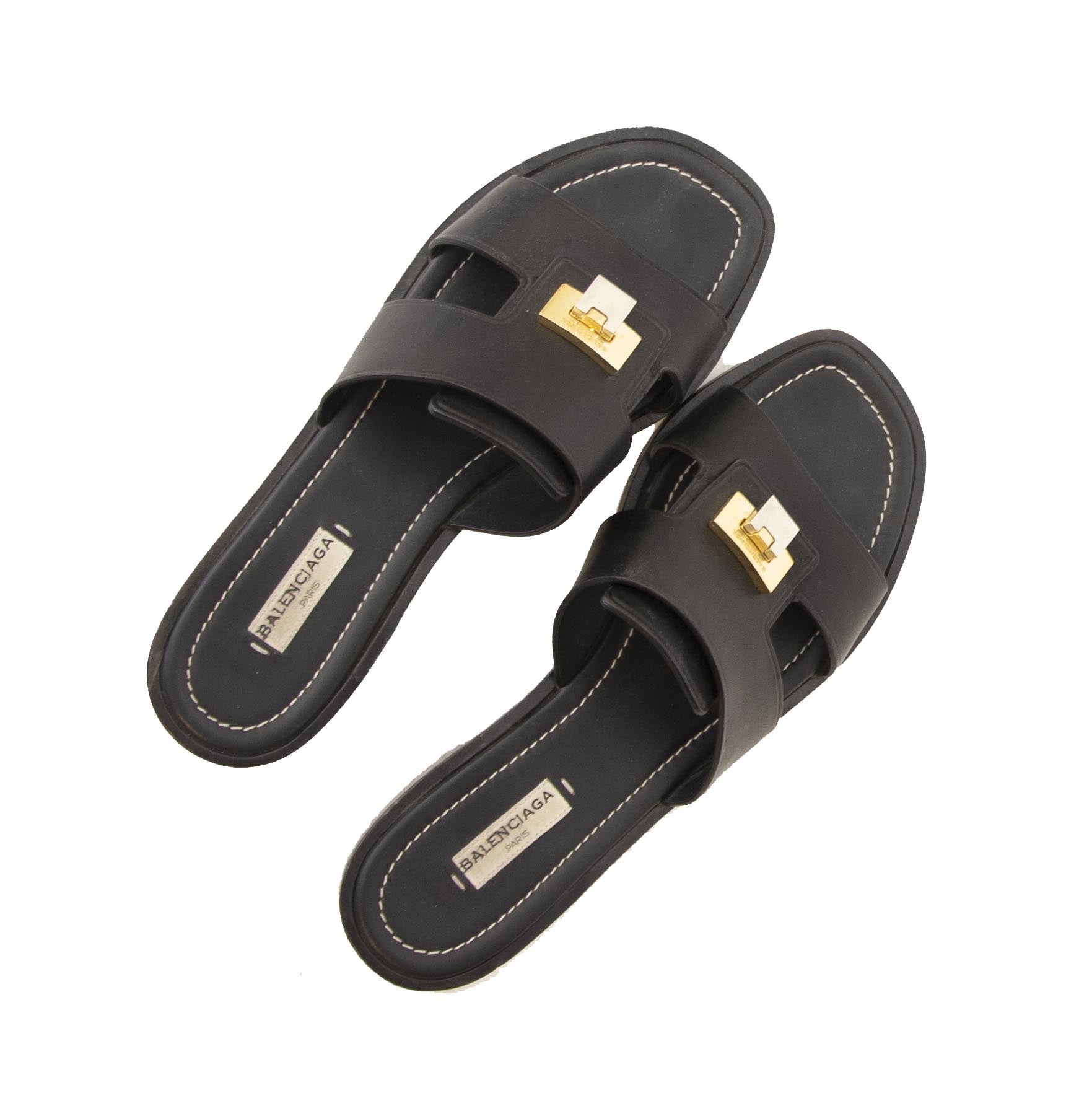 Buy authentic secondhand Balenciaga leather slippers at the right prices at labellov