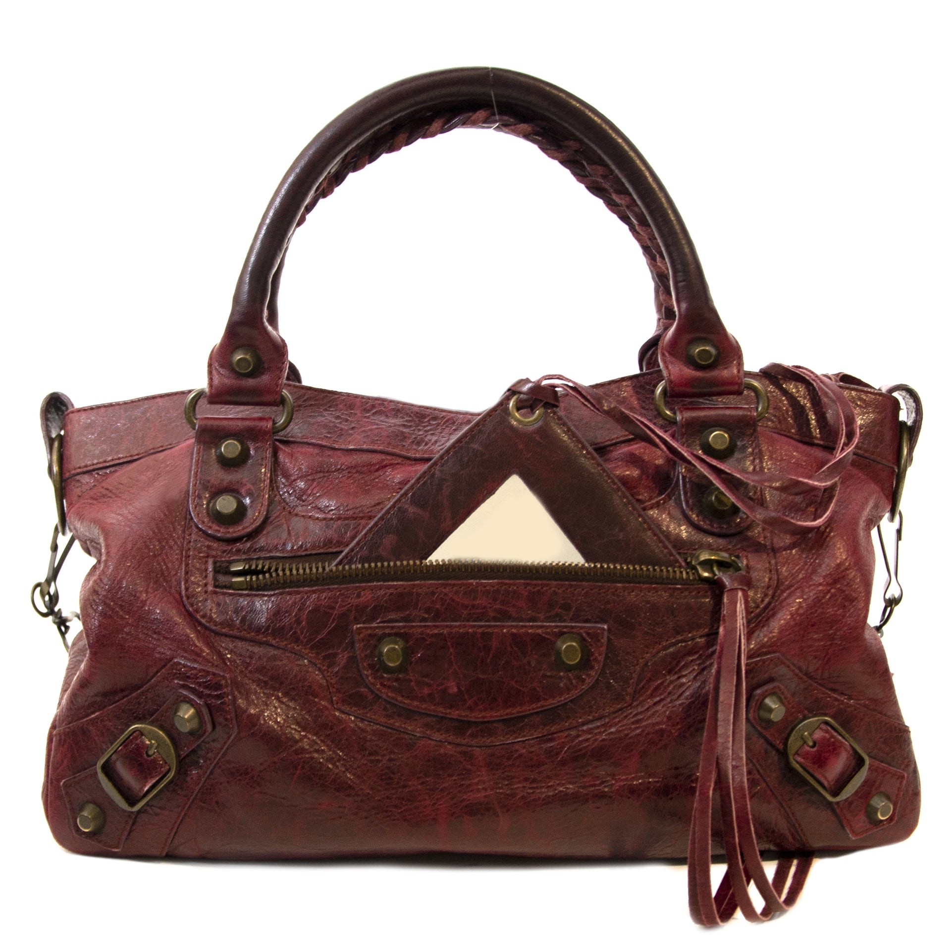 Balenciaga Burgundy Nano City Bag Buy and sell vintage handbags and fashion accessories at Labellov Antwerp. Koop en verkoop handtassen bij Labellov Antwerpen, webshop en winkel. Betaal veilig en eerlijk. Vente et achat de sac a mains vintage.