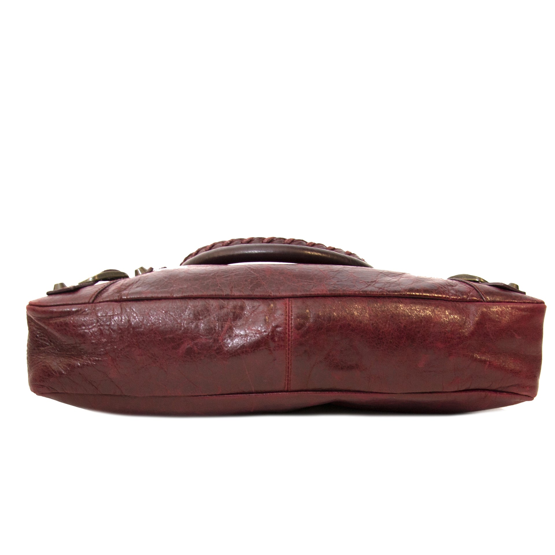 Balenciaga Burgundy Nano City Bag Buy and sell vintage handbags and fashion accessories at Labellov Antwerp. Koop en verkoop handtassen bij Labellov Antwerpen, webshop en winkel. Betaal veilig en eerlijk. Vente et achat de sac a mains vintage.