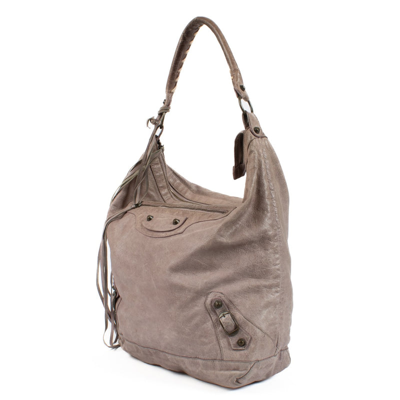 Shop 100% authentic secondhand Balenciaga Purple Day Shoulder Bag on Labellov.com