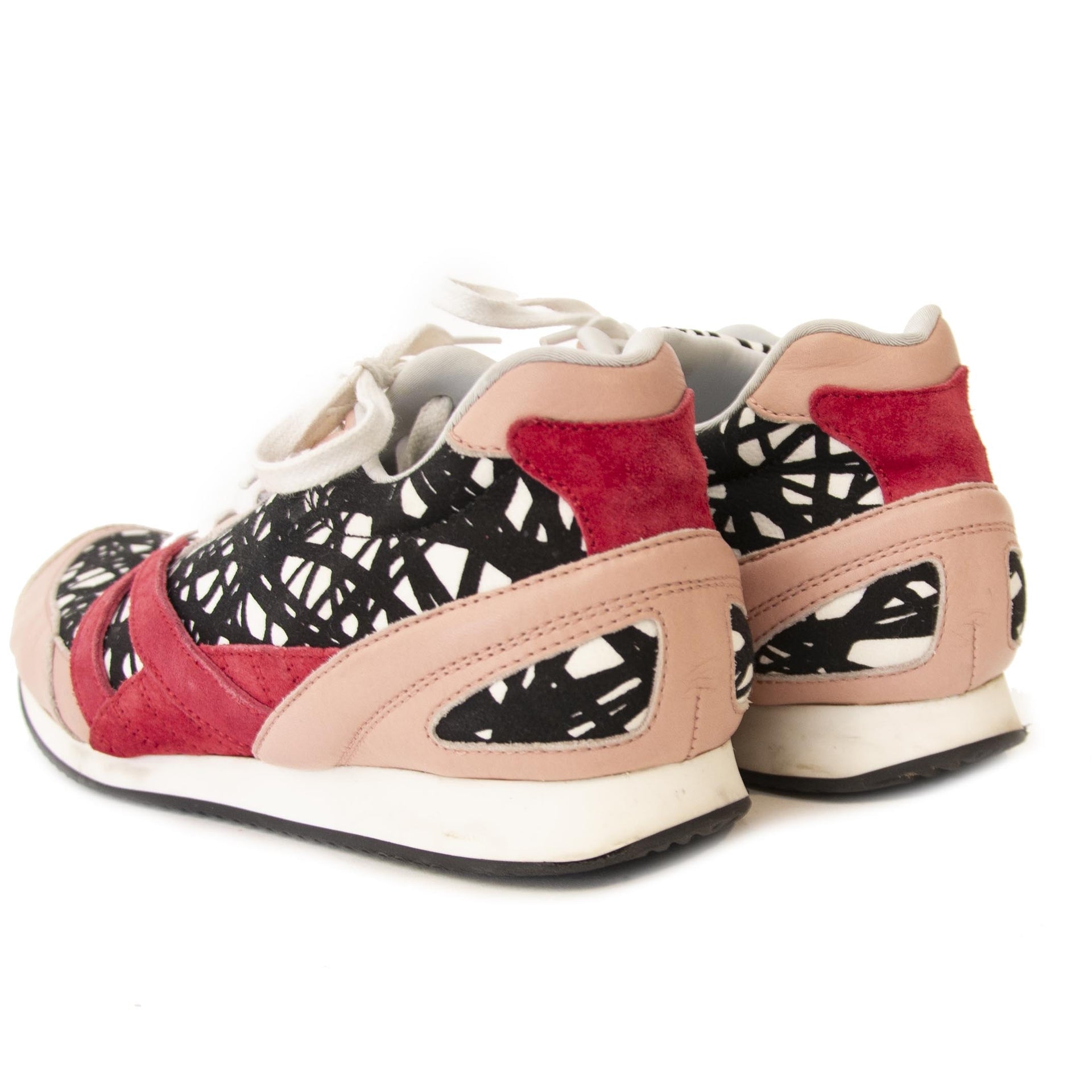 Buy authentic secondhand Balenciaga Abstract Sneakers for the right price at labellov.