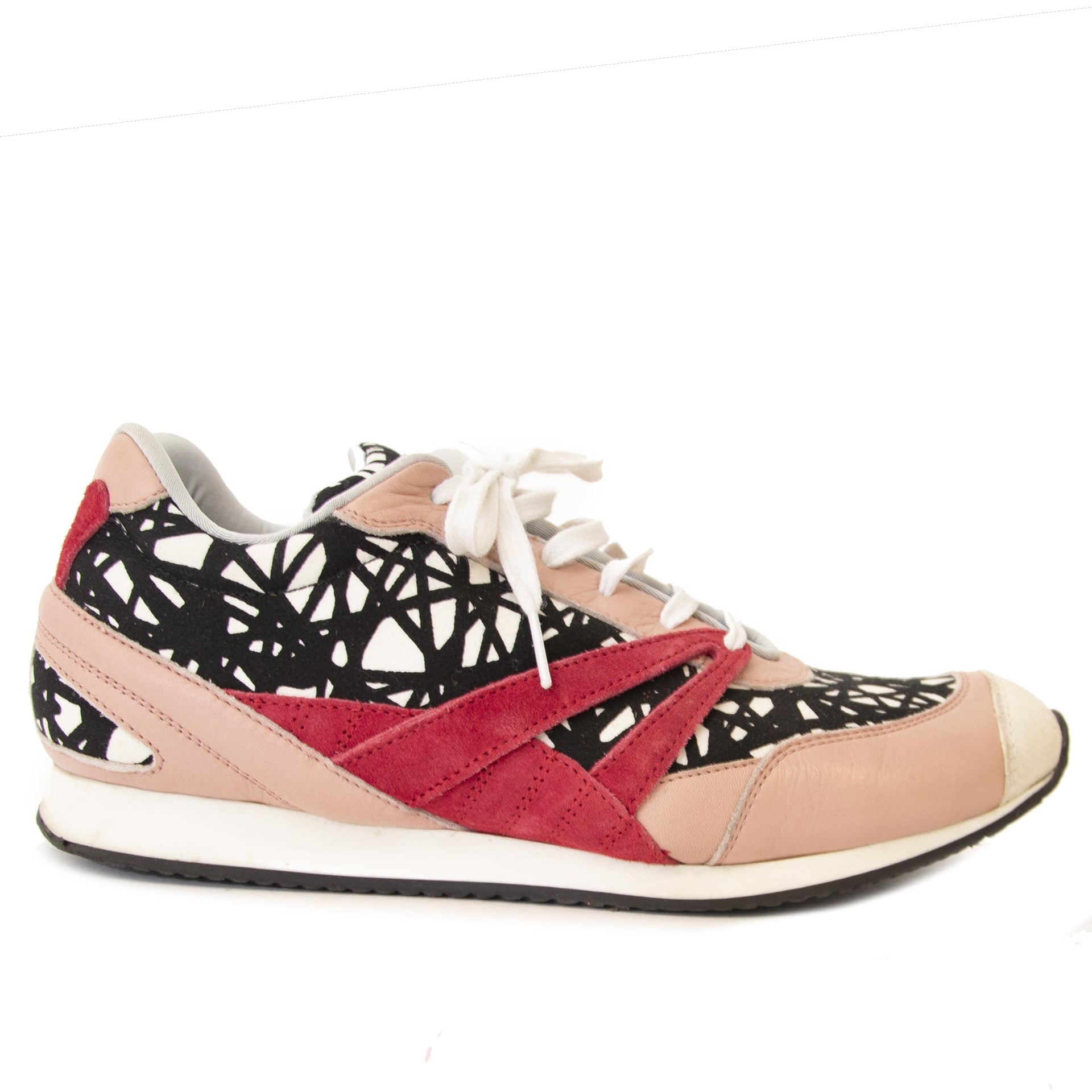 Buy authentic secondhand Balenciaga Abstract Sneakers for the right price at labellov.