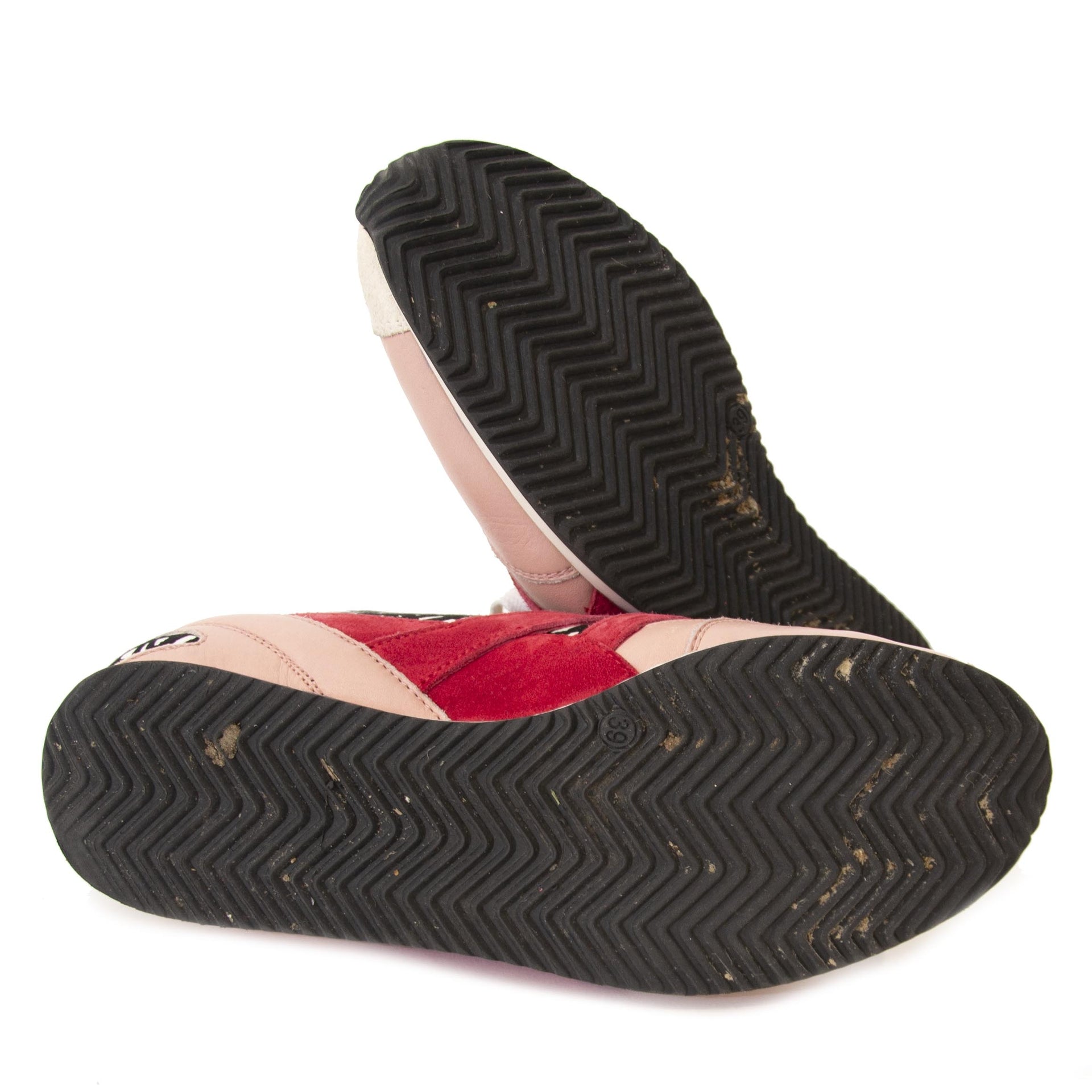 Buy authentic secondhand Balenciaga Abstract Sneakers for the right price at labellov.