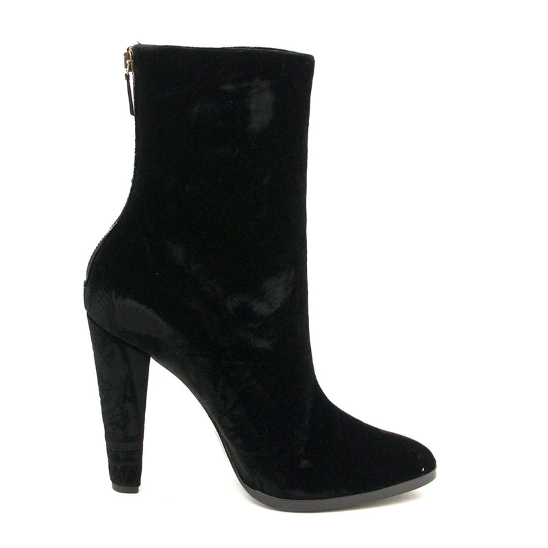 balmain black velvet baroque boots now for sale at labellov vintage fashion webshop belgium