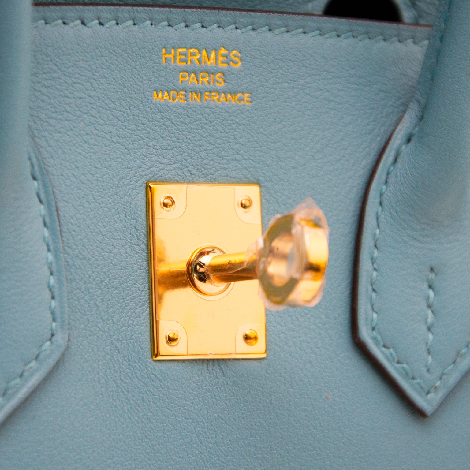 Hermes birkin and kelly bags online at labellov.com for the best price only 100% authentic