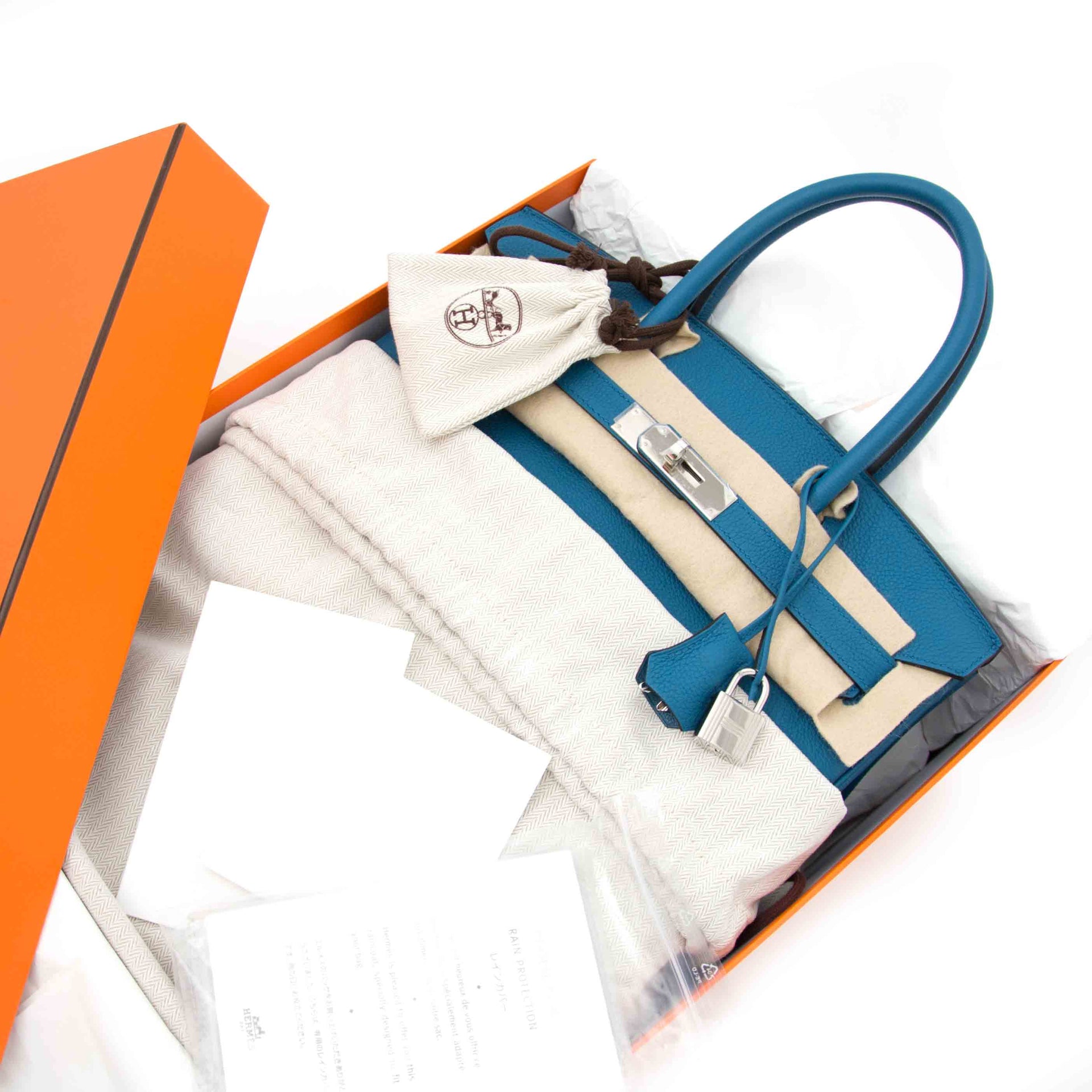 Bent u op zoek naar een handtas van Hermes Birkin? Koop authentieke designer tassen bij Labellov.
