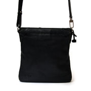 Delvaux Cross Body Black Bag Safe and secure online shopping. Koop authentieke tweedehands Delvaux tassen met de juiste prijs bij LabelLOV.