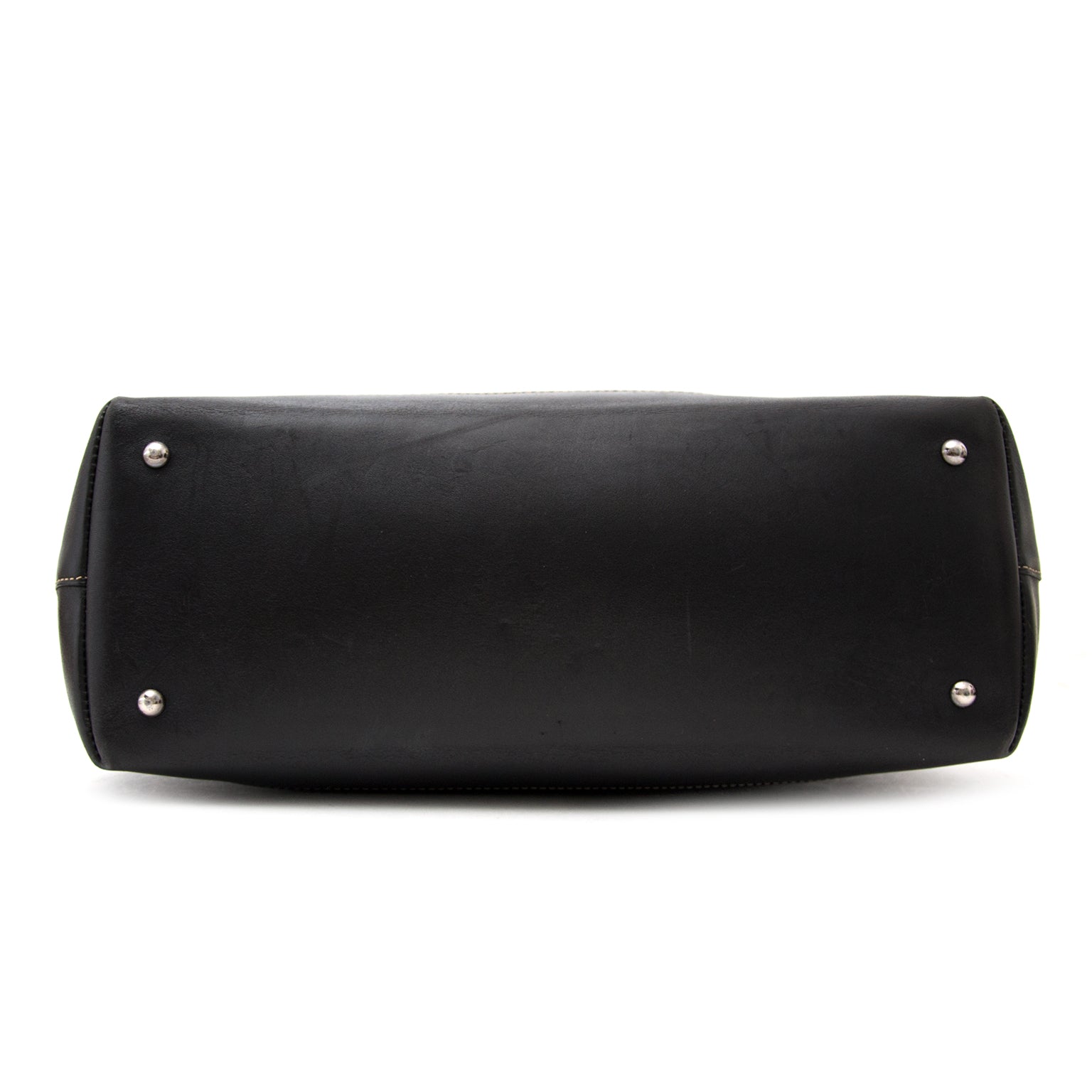 Shop now Delvaux online on www.labellov.com at the best price of 2017 safe and secure.