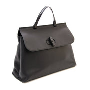Looking for a new secondhand designer bag for a good price? Shop your Gucci Bamboo Daily Leather Top Handle Bag on Labellov