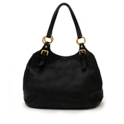 Authentieke Prada Black Schoudertas leder en nylon voor de juiste prijs bij LabelLOV vintage webshop. Prada Black Shoulder Bag Leather and nylon. Veilig online winkelen. Luxe, vintage, mode. Antwerpen, België.