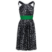 Buy authentic secondhand designer Gucci dress at the right price at Labellov designer vintage. Safe and secure shopping.