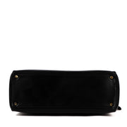 Look at this stunning hermes in black boxcalf leather with golden hardware.