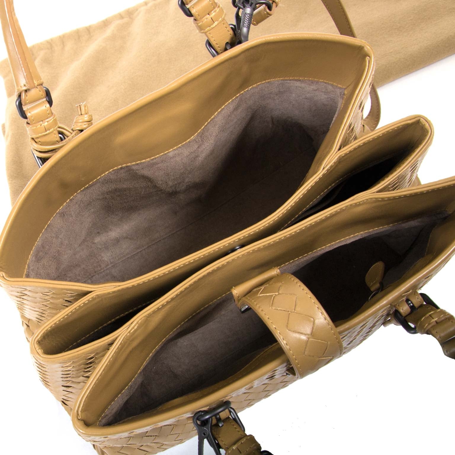 Bottega Veneta intrecciato calf small roma tas nu te koop bij labellov vintage mode webshop belgië